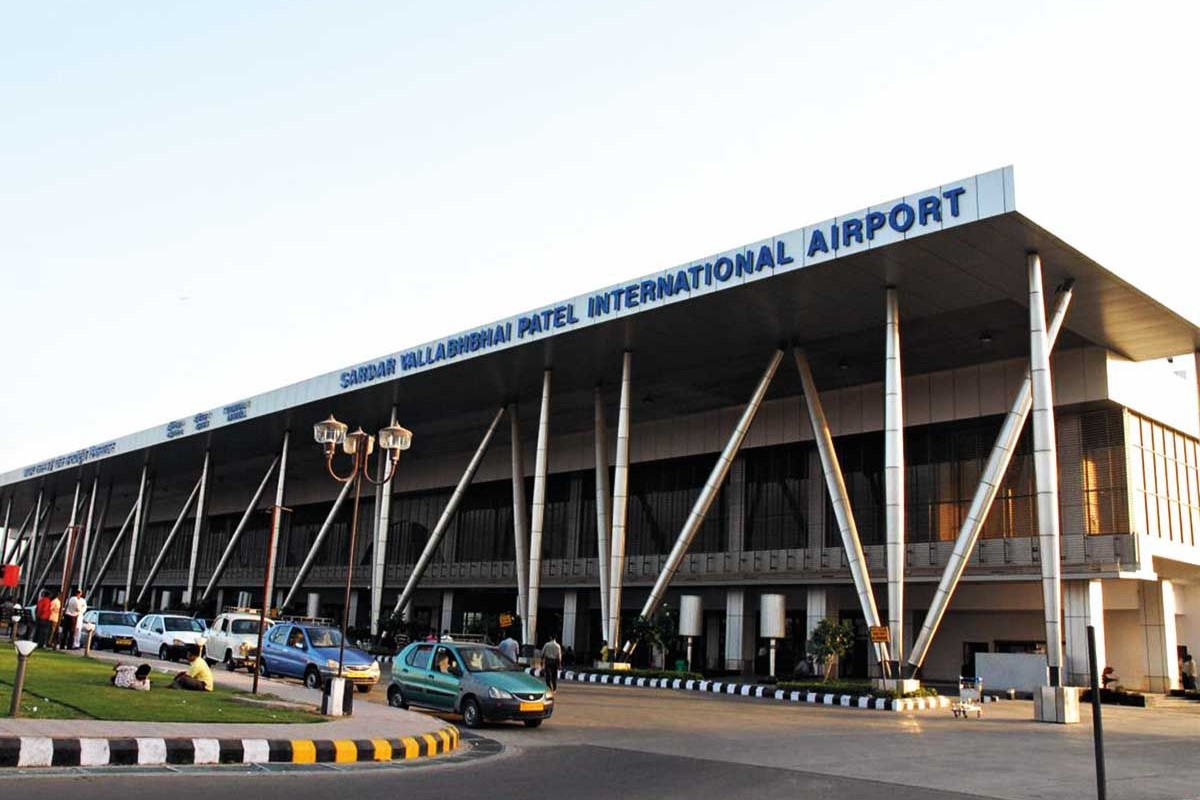 Best 4 Star Hotel Near Airport In Ahmedabad